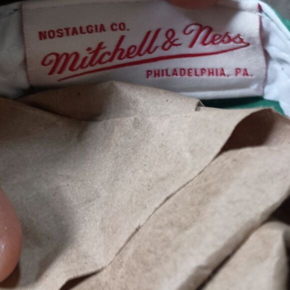 Mitchell & Ness Boston Celtics Hat Painters Cap White NBA Retro PRE-OWNED RARE - Picture 7 of 7